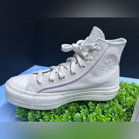 Converse Chuck Taylor All Star Lift platform sneaker - Picture 4 of 10